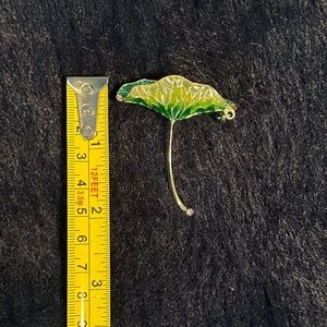 Vintage Green and Yellow Leaf Brooch by Vintage